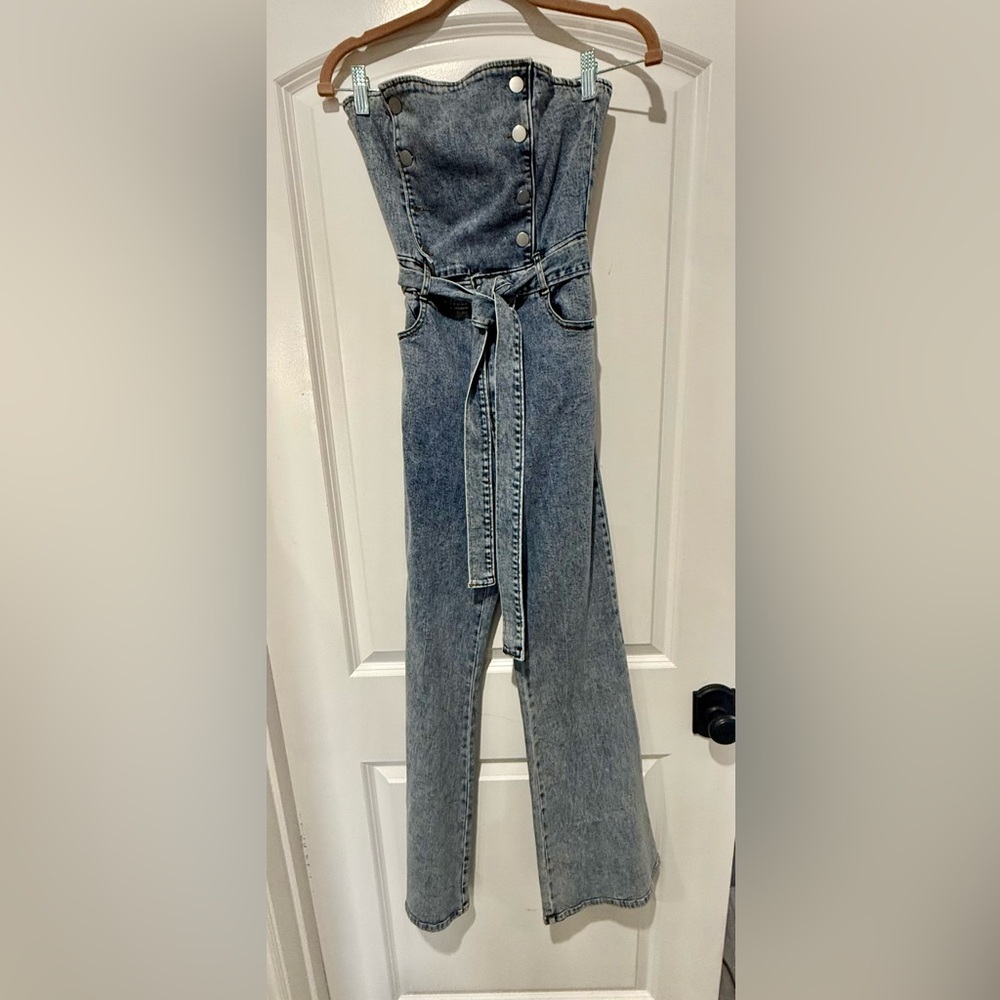 NWT Blue Blush Denim Strapless Jumpsuit Small